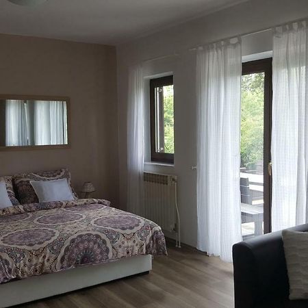 Appartamento House Tudic Drežnik Grad Esterno foto