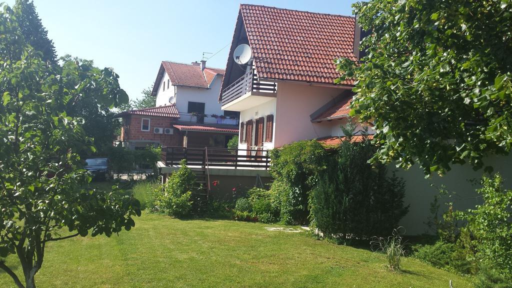Appartamento House Tudic Drežnik Grad Camera foto