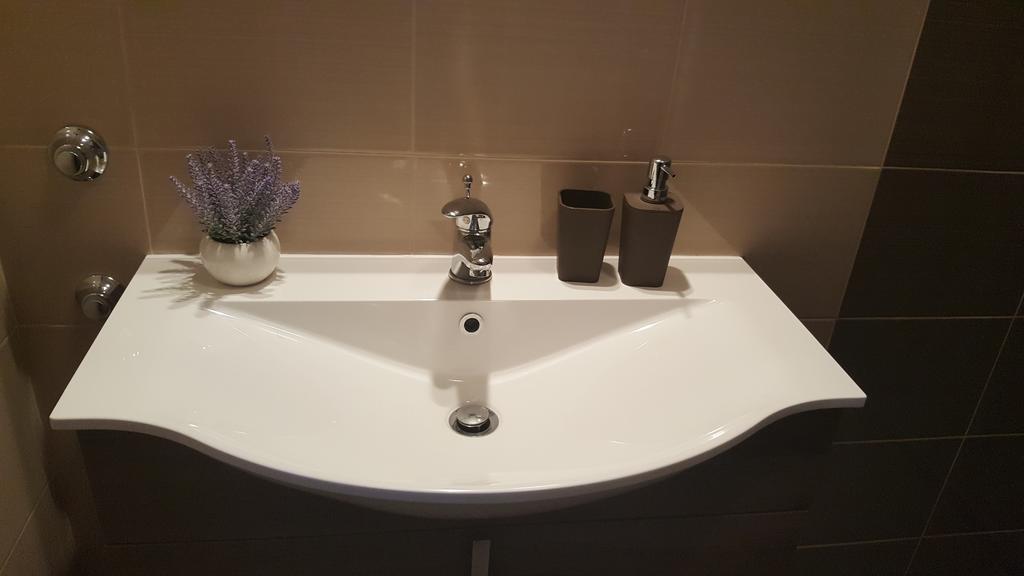Appartamento House Tudic Drežnik Grad Esterno foto